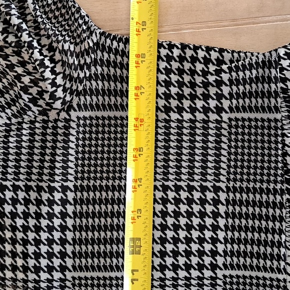 Lily Rose Houndstooth Tiered A-Line Flowy Stretch Chic Long Sleeve Mini Dress - Picture 11 of 12